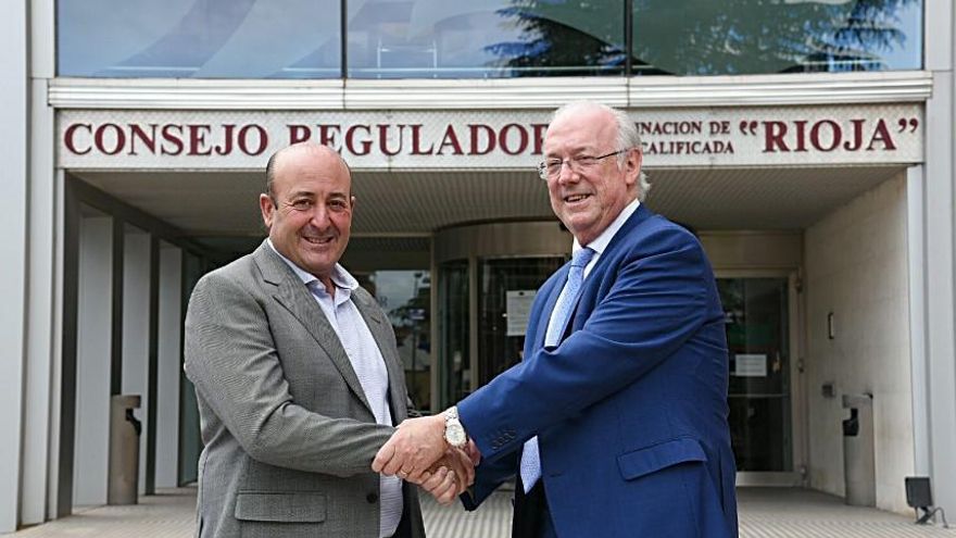 Los nuevos integrantes de la dirección de la DOC Rioja toman posesión de sus cargos