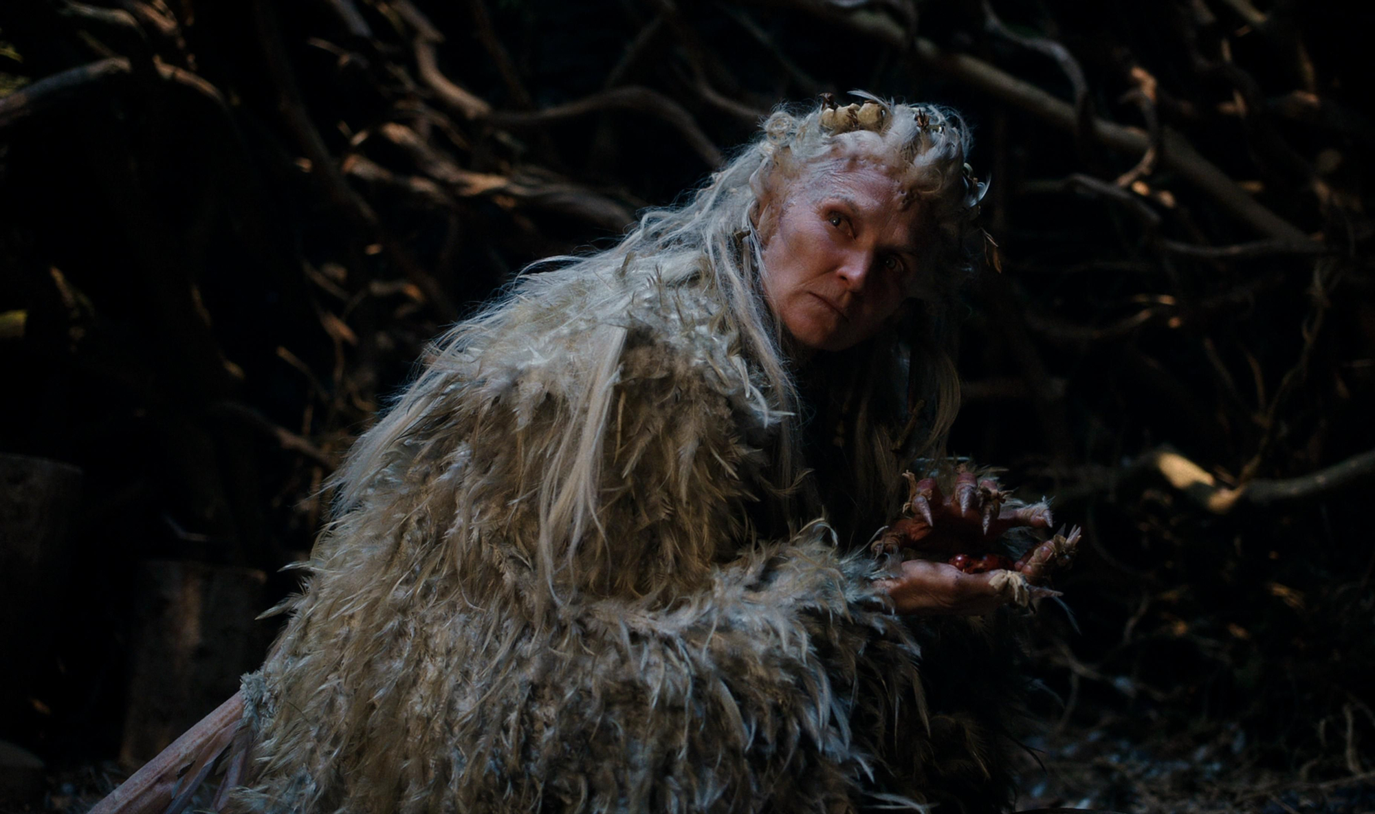 Netflix presenta a su 'Maldita' Katherine Langford, en la adaptación del cómic de Frank Miller