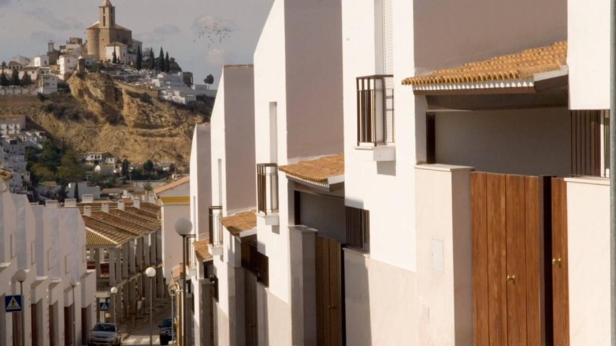 El municipio cordobés de Iznájar