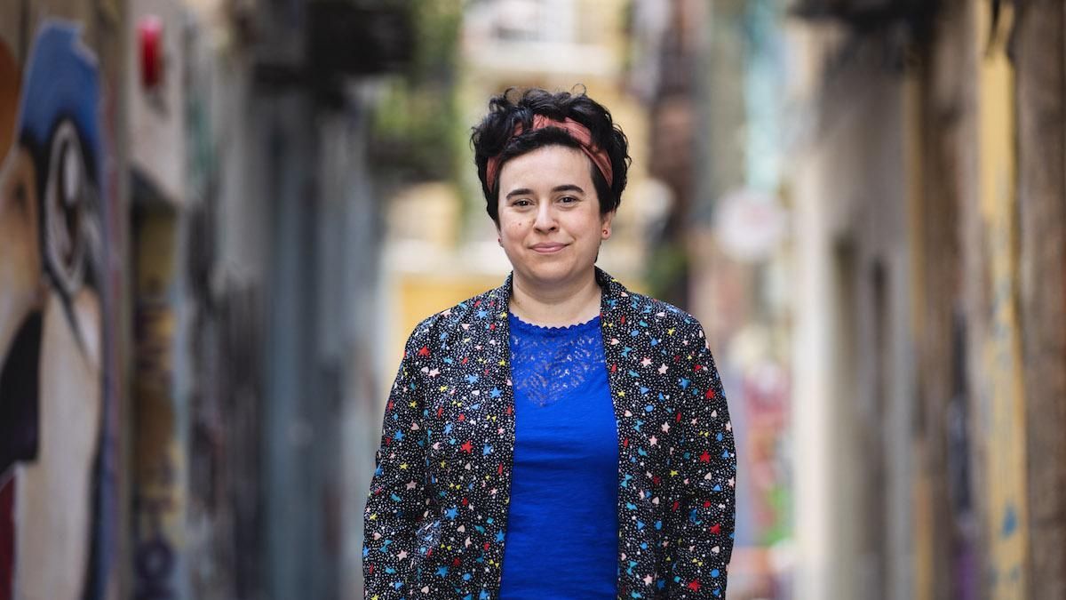 Purificacion Mascarell presenta su libro ‘Como anillo al cuello’.