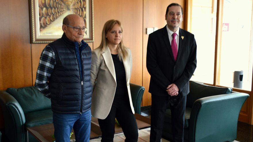 Félix Bellido, Sonia Bellido y Ramón Sánchez en la presentación.