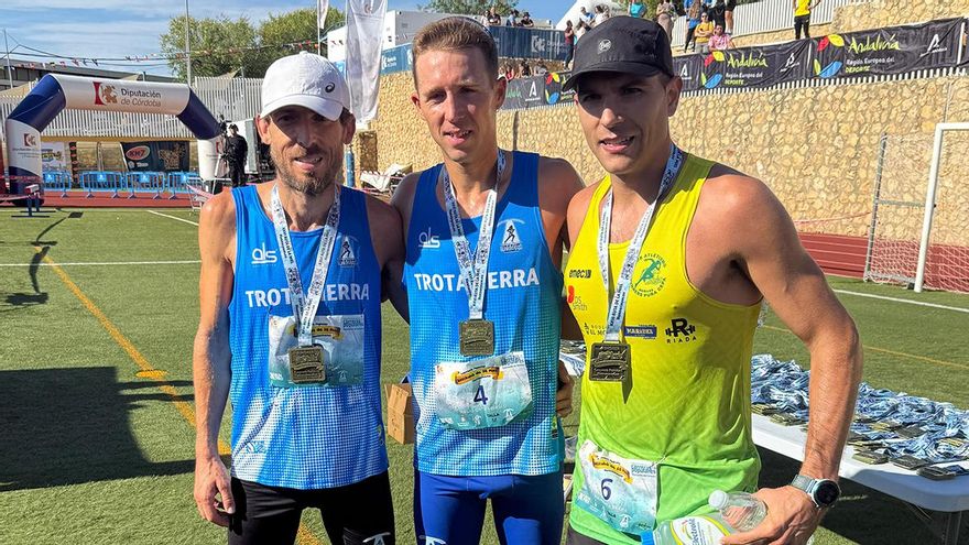 Sergio Ortiz y Lola Chiclana vencen en la Ruta de la Miel