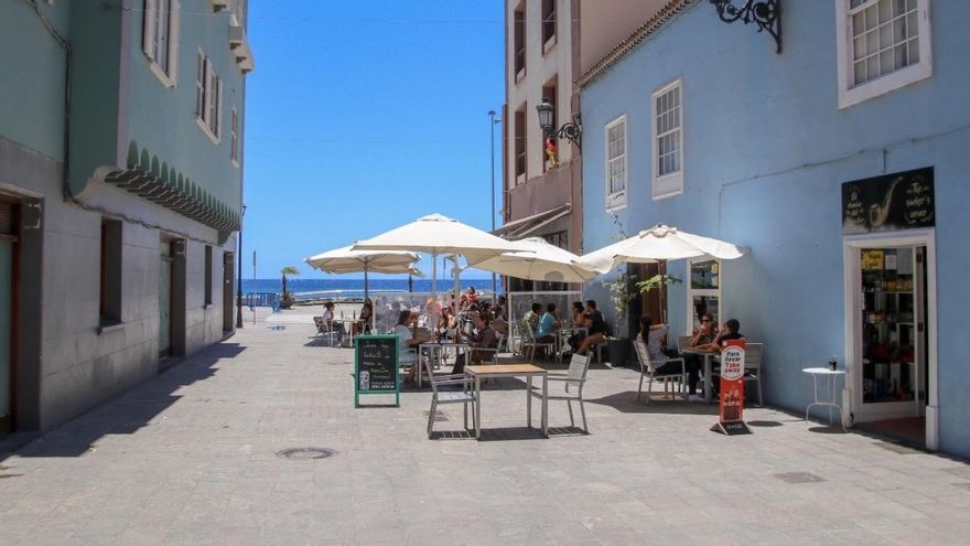 Terraza de Casa Tey de Santa Cruz de La Palma. JOSÉ AYUT