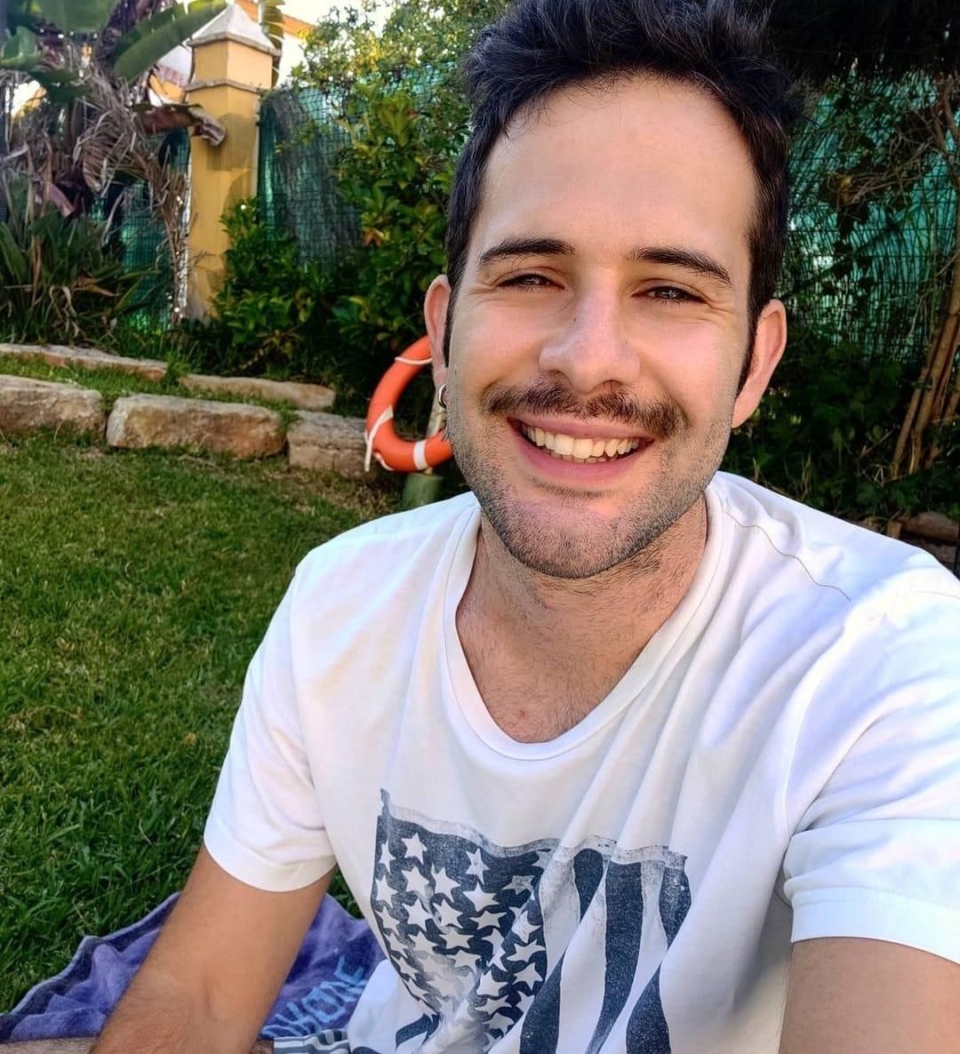 A Raúl se le termina pronto el abono joven