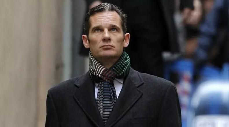 Urdangarin, descendiendo la rampa de los Juzgados de Palma para declarar como imputado ante el juez Castro