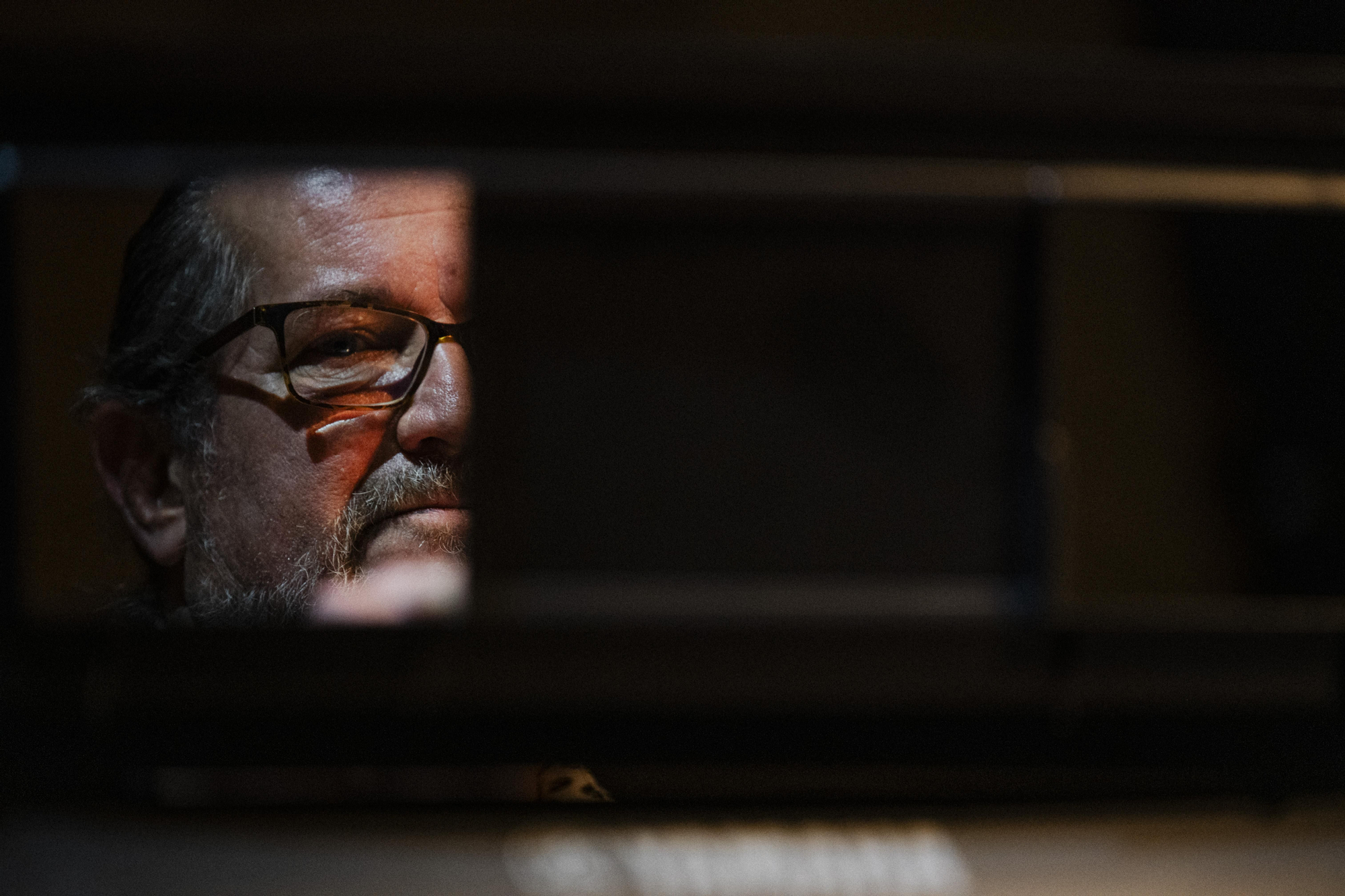 El músico afincado en Toledo, Sergi Fecé, interpretando al teclado