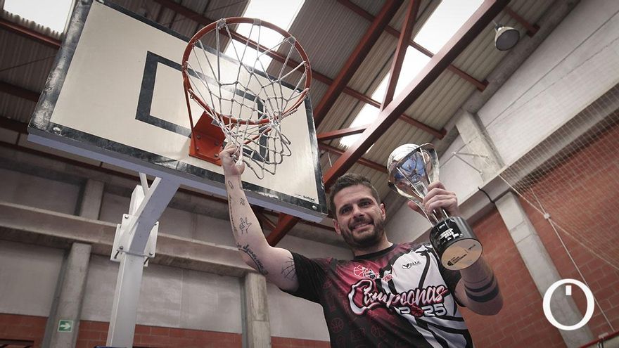Santaella, con el Coto Córdoba CB en el espejo del Morón: "Un 'play off' cambia muy rápido"