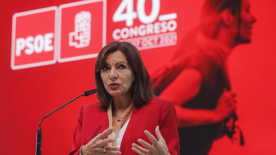 La alcaldesa de París, Anne Hidalgo.