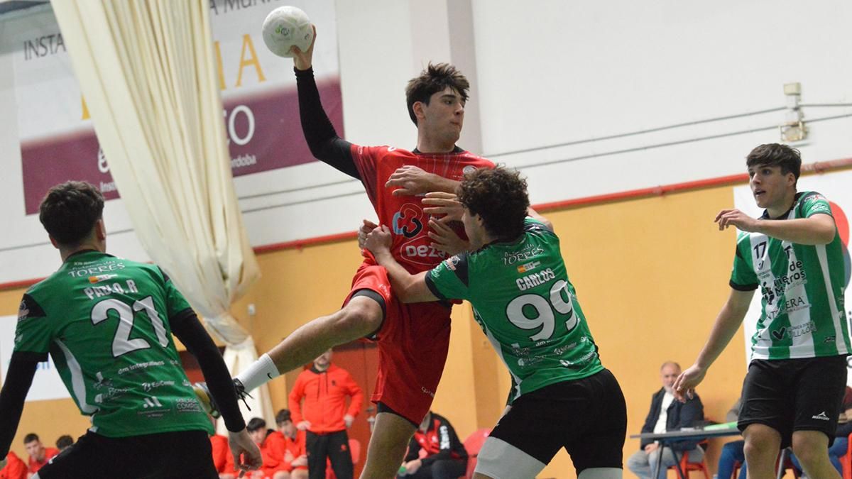 El granate Pablo Sánchez vuelve a citarse con los Hispanos Juveniles