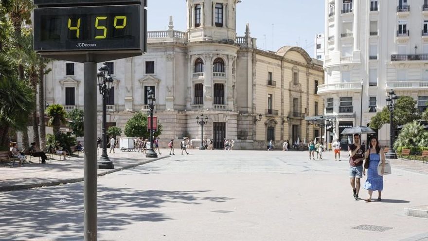 Las localidades valencianas de Xàtiva, Alzira y Guadasséquies superan los 44 grados este miércoles