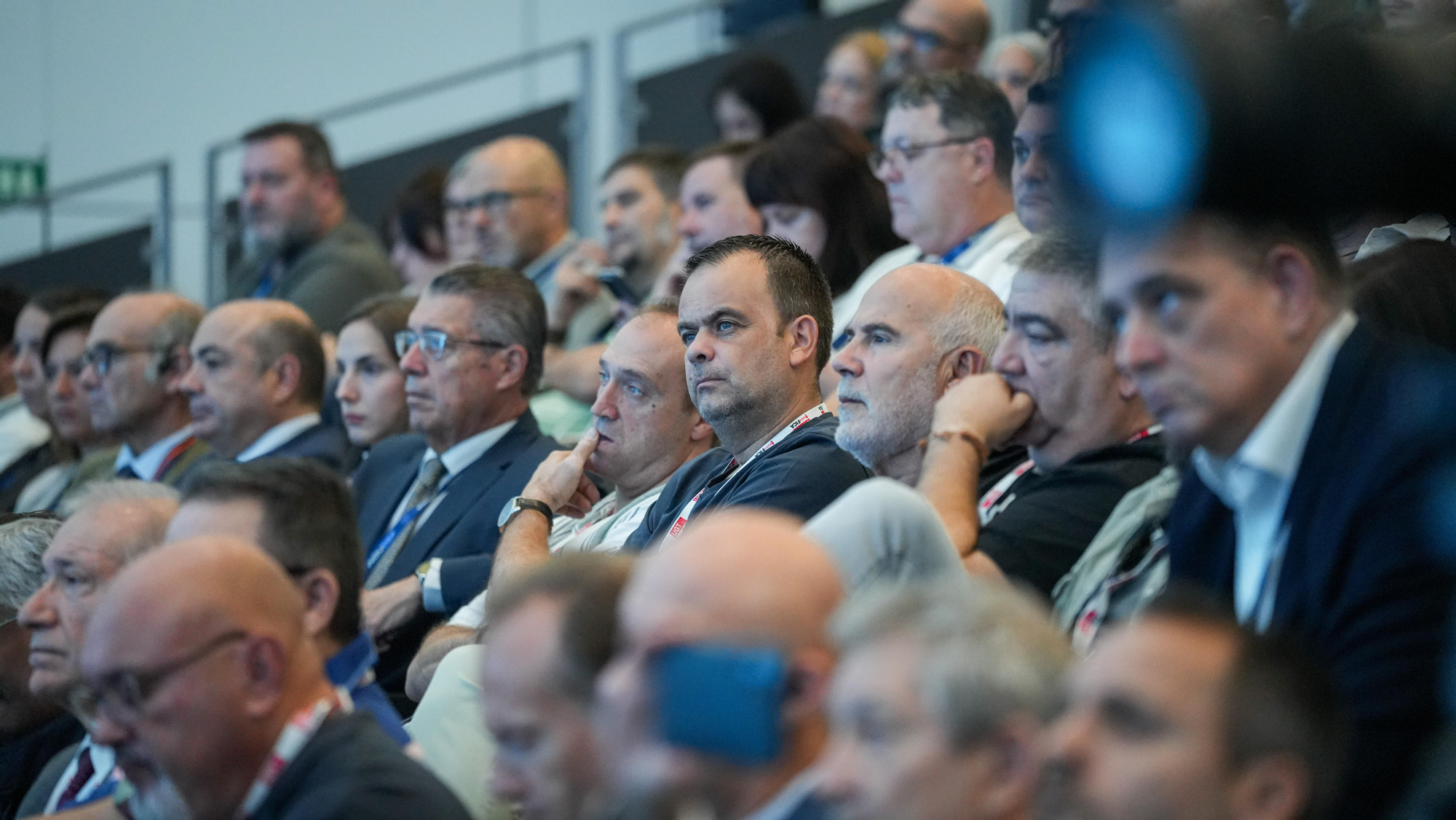 El ministro de Industria y Turismo, Jordi Hereu, y el alcalde de Córdoba, José María Bellido, durante la apertura del Foro Internacional de Defensa Indudef