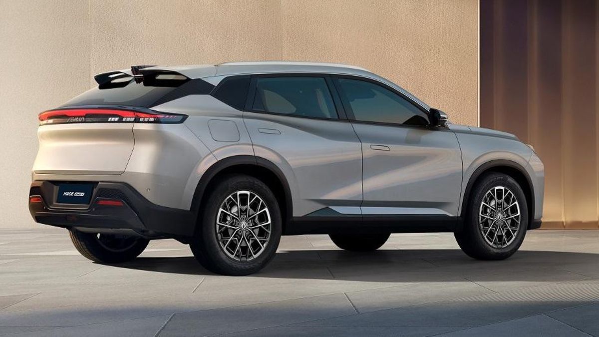 Dongfeng amplía su gama en España con los nuevos Vigo eléctrico y Mage PHEV