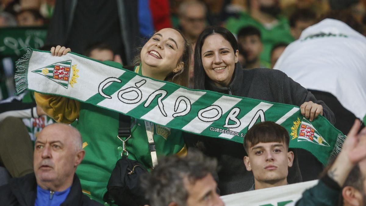 Grada Blanquiverde del Córdoba CF - RC Deportivo