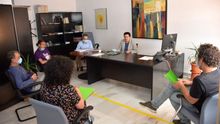 Encuentro entre las asociaciones impulsoras y el concejal de Cultura, Teo García / Foto: Ayuntamiento de Toledo