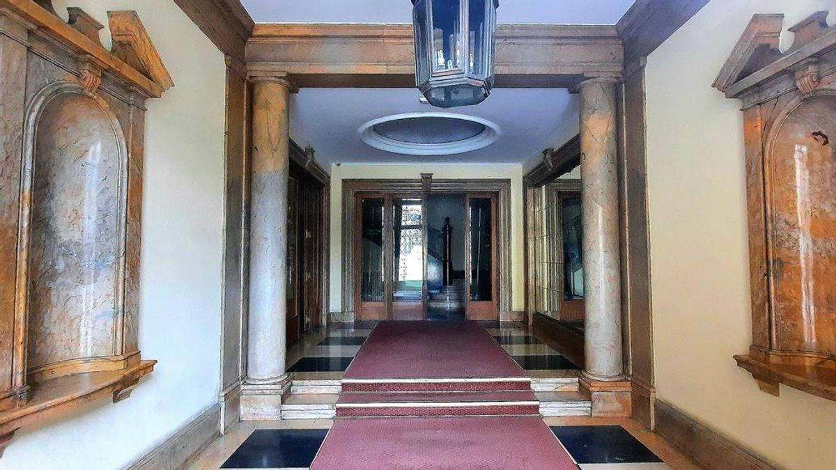 El alcalde de Donostia carga contra el proyecto "residencial de lujo" en el centro: "Choca de lleno con el modelo de ciudad"