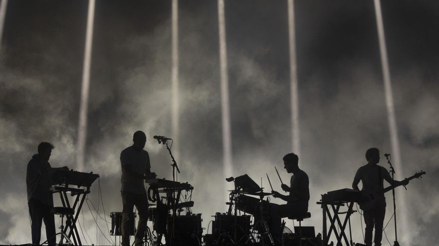 Caribou, La Casa Azul y Hinds sacuden el Fòrum en la primera jornada del Primavera Sound