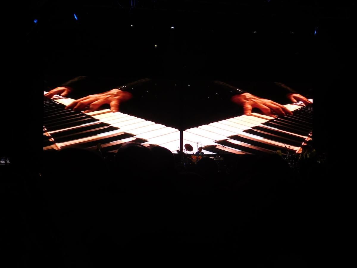 El artista británico Elton John en su concierto de Gran Canaria.