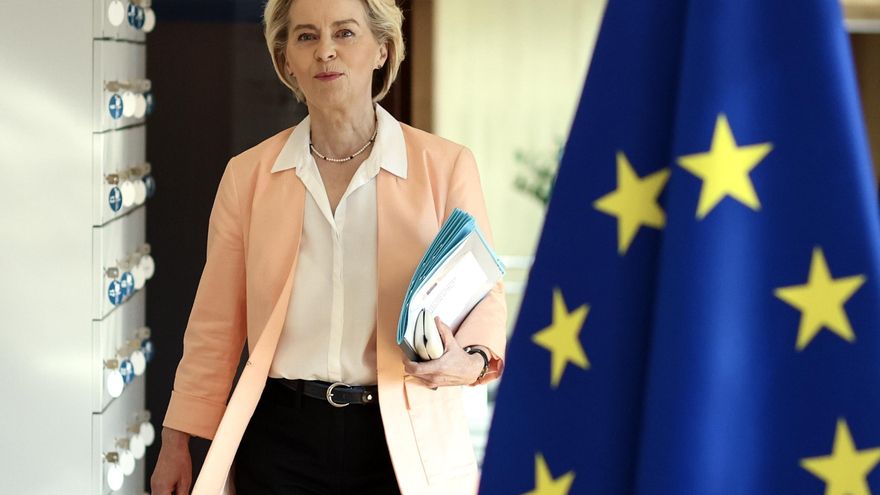 Von der Leyen inicia el cortejo parlamentario para seguir al frente de la Comisión Europea