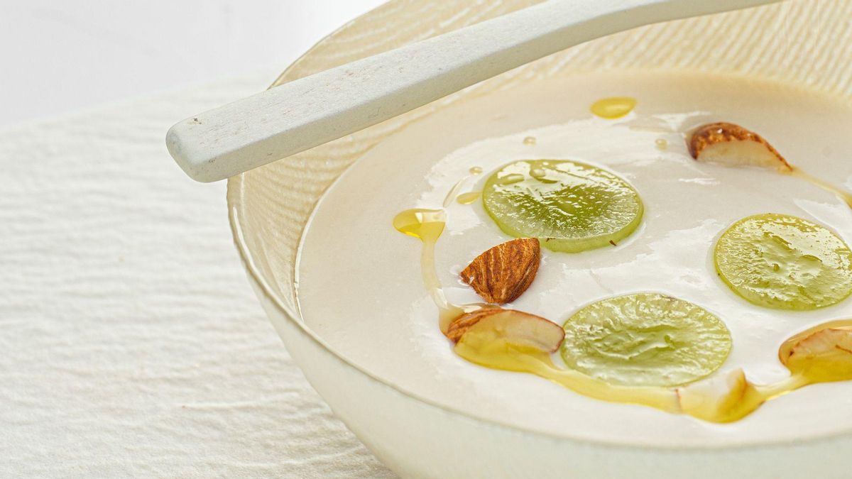 Mazamorra cordobesa: la crema fría de pan y almendras perfecta para los días de calor