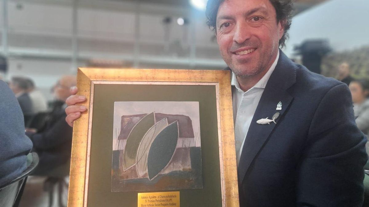 Aguilera, con el reconocimiento de la FAAPE.