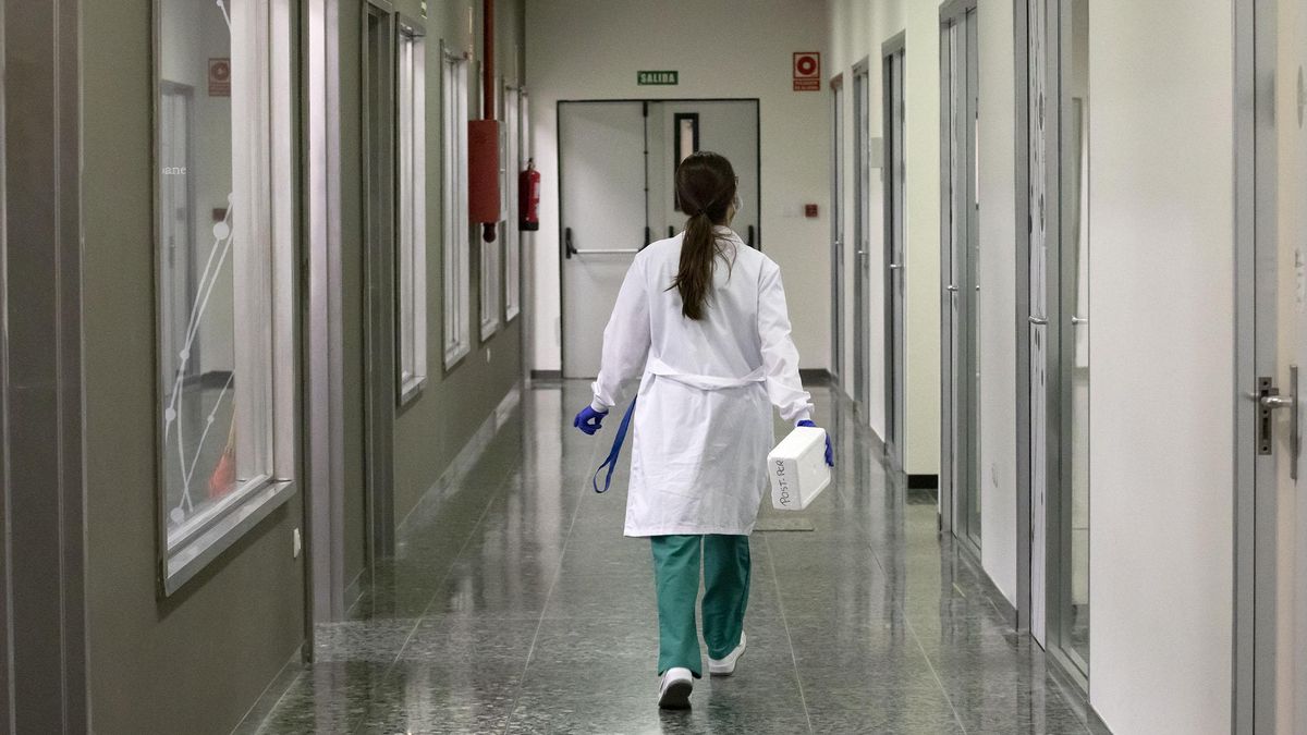 La Xunta anuncia 3 millones de euros para contratar 18 inspectores sanitarios dentro de su plan para limitar las bajas
