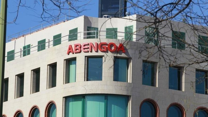 Abengoa amaga con irse de Andalucía si la Junta no le garantiza 20 millones para su rescate