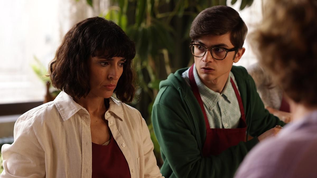 Inma Cuesta y Biel Montoro, en 'Si es martes, es asesinato'