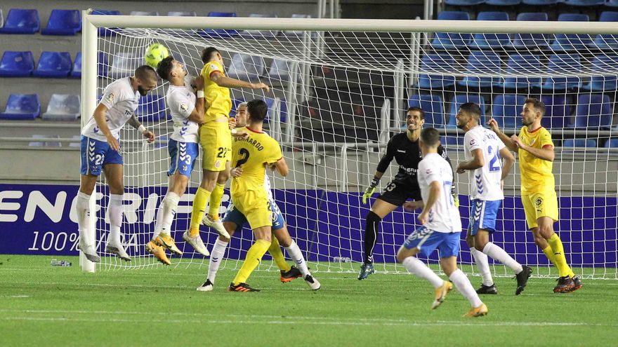 La fortaleza defensiva, clave en los triunfos del CD Tenerife