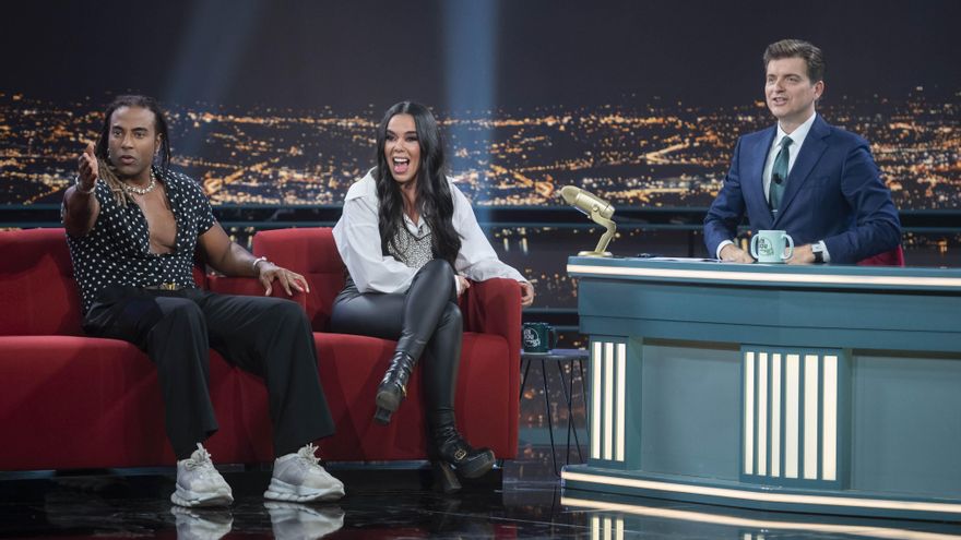 Beatriz Luengo desveló, en 'Late Xou', el "estribillo feminista" que se negó a componer por ser todo lo contrario