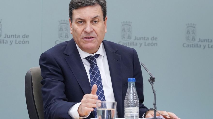 El PP acepta la propuesta de Vox de sentarse a negociar el presupuesto de Castilla y León el sábado 15 de noviembre