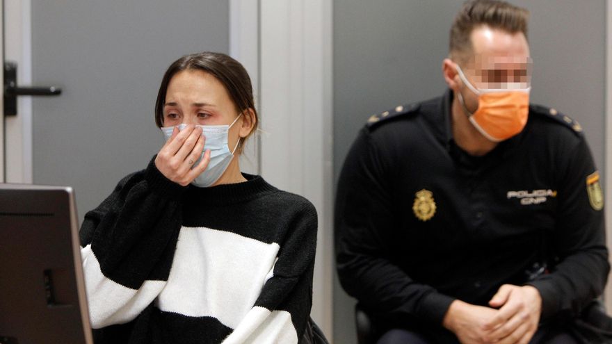 El jurado declara culpable a la acusada de matar al hijo de acogida de su pareja