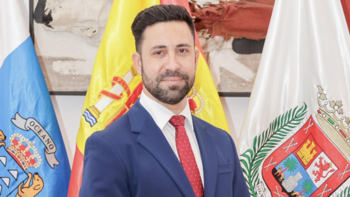 El Ayuntamiento de Las Palmas aprueba la incorporación de Héctor Alemán a la Sociedad de Promoción y la revocación de Medina