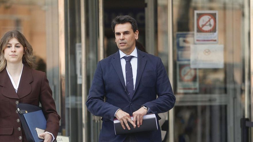 Ayuso's couple consultant for half and hires personal after her fiscal fraud scandal