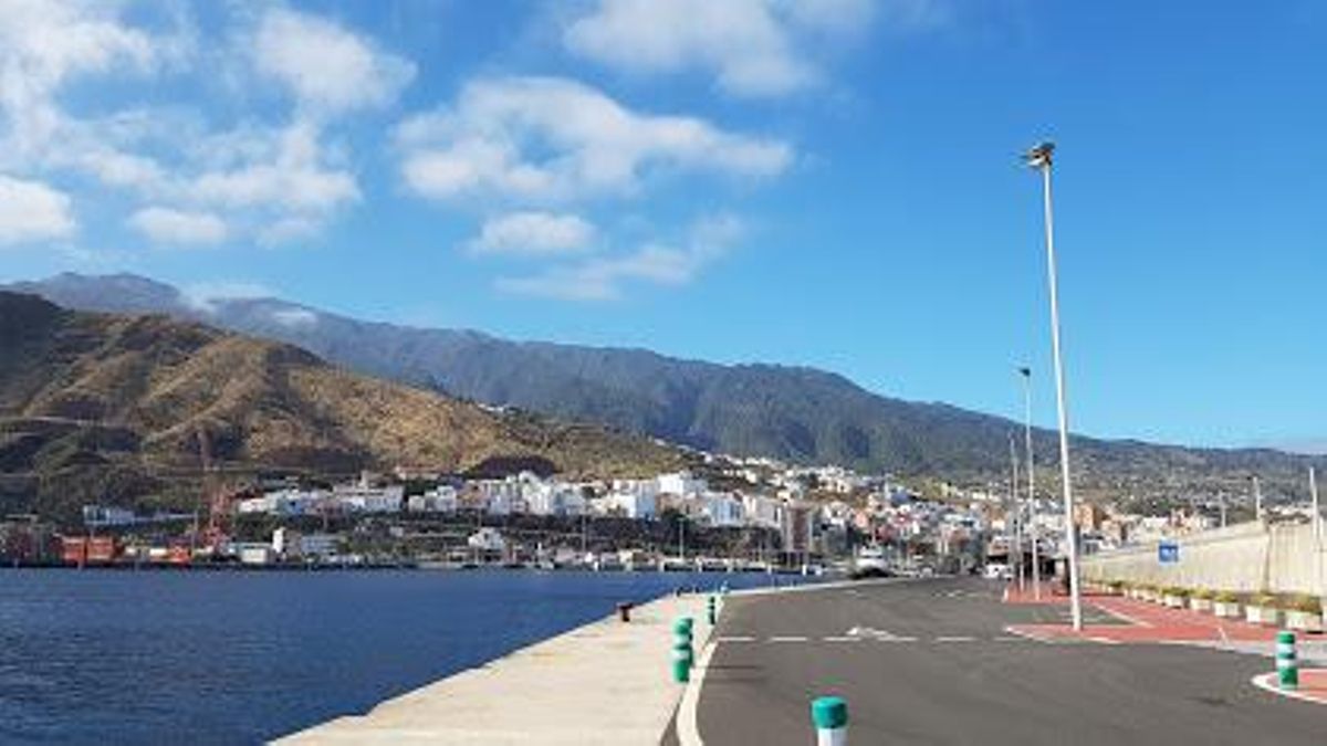 Imagen de archivo del cielo poco nuboso en La Palma.