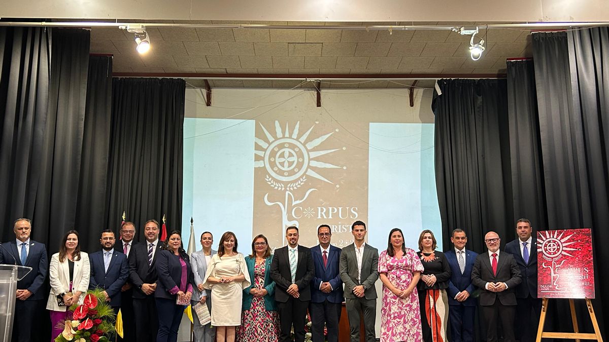 Presentación  del programa del Corpus Christi 2025  de Villa de Mazo y  el cartel.