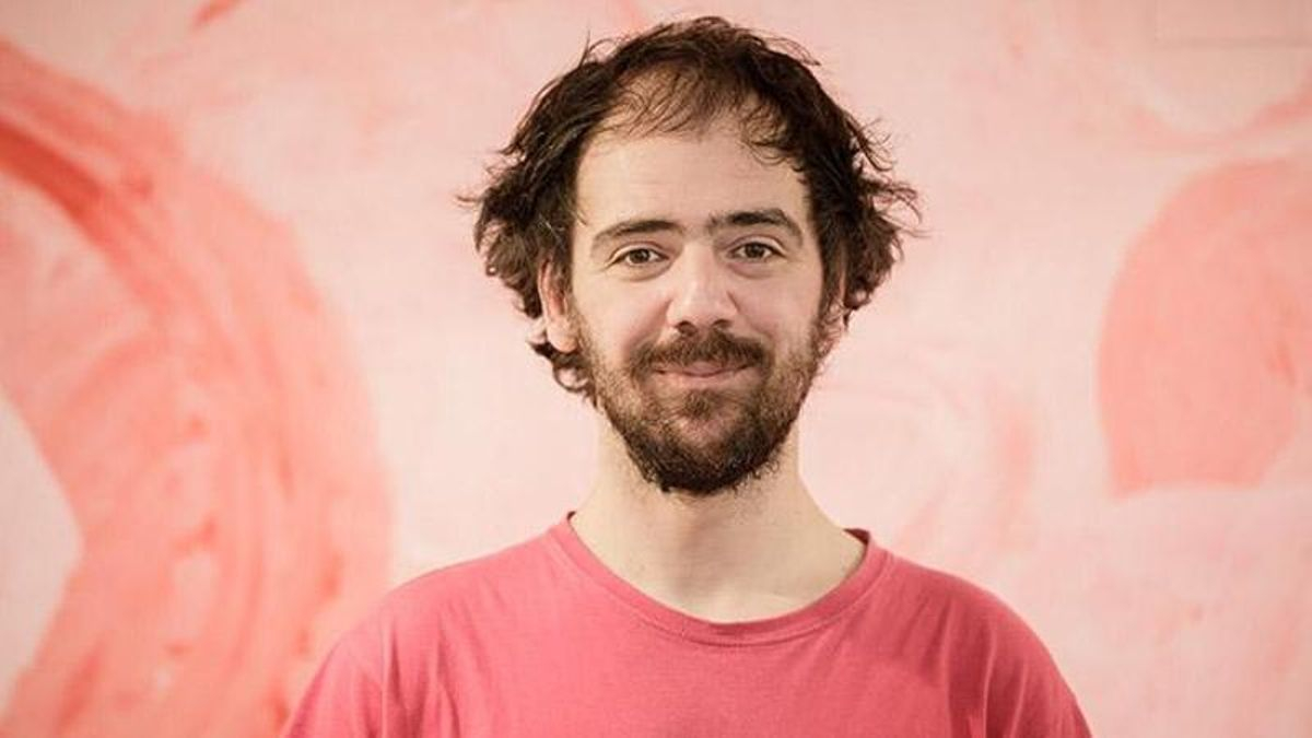 Joan Yago: "Haciendo teatro no cambiaremos el mundo, pero no tenemos más remedio que seguir intentándolo"