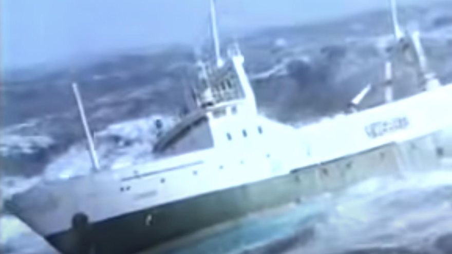 Galicia, estremecida por el naufragio del 'Villa de Pitanxo' frente a Terranova