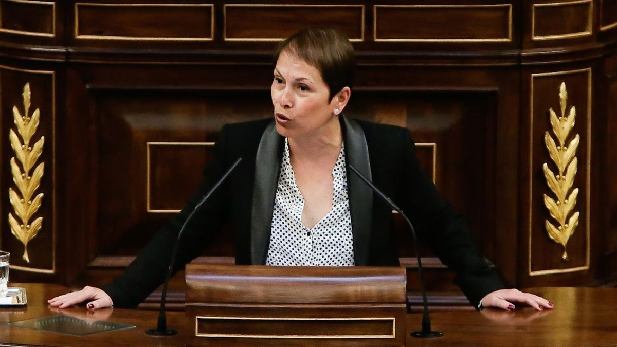 Barkos pregunta al Gobierno central si "avala la postura del PP de Madrid en contra del Convenio navarro"