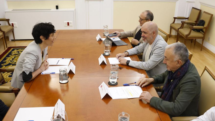 El Gobierno busca una solución para desbloquear la jubilación parcial de los empleados públicos