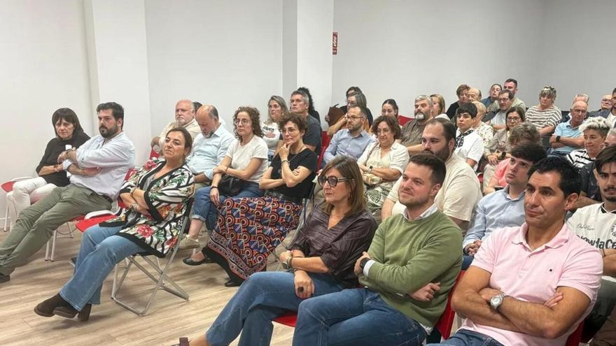 Ferraz cierra filas con Martínez Seijo tras la dimisión en bloque de la lista del PSOE de Palencia