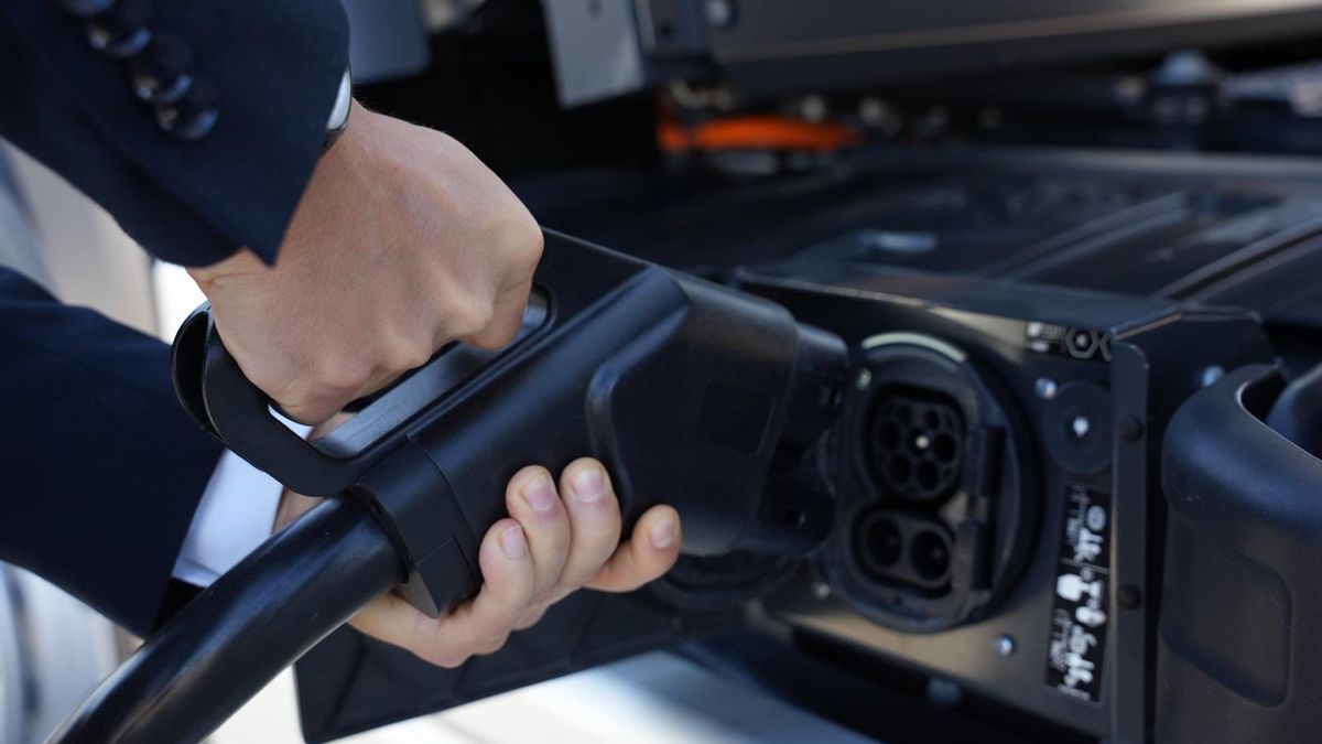 Punto de recarga pública.