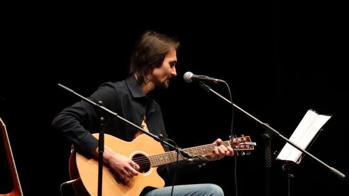 El guitarrista, cantautor y poeta gallego Pablo Vila.