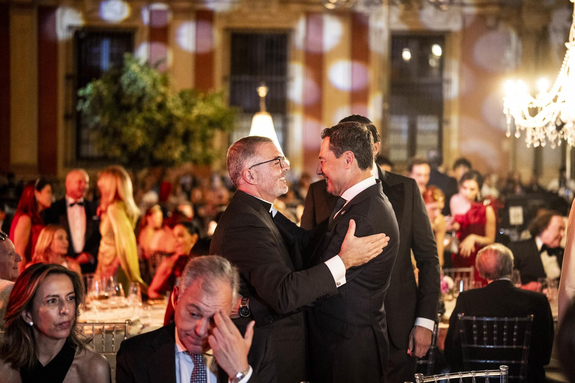 Al acto acudieron altos cargos del Gobierno andaluz, como el propio presidente Moreno