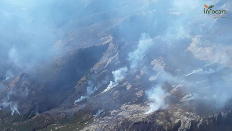 Así ha evolucionado el incendio forestal de Peñalba de la Sierra que sigue activo, pero se acerca a su estabilización