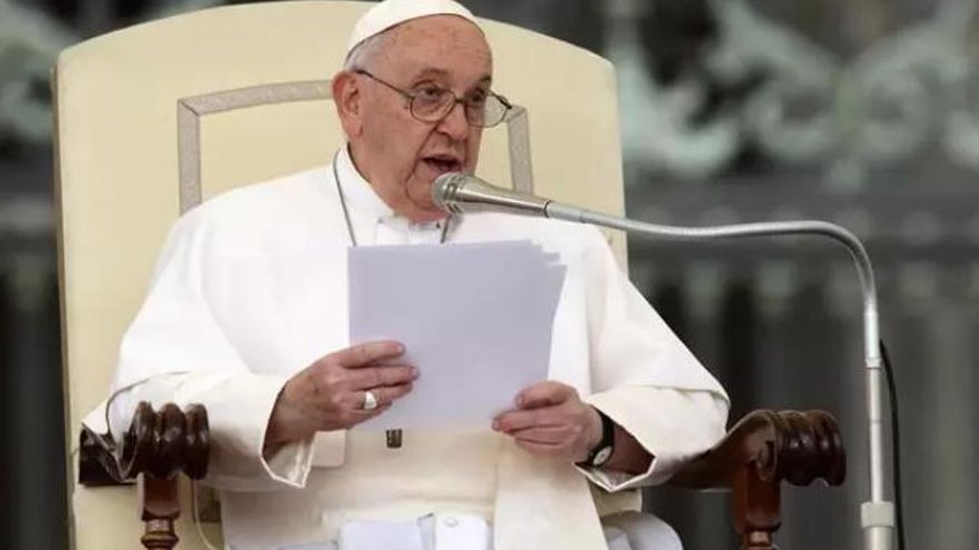 Doblan las campanas de las iglesias de Córdoba por la muerte del papa Francisco