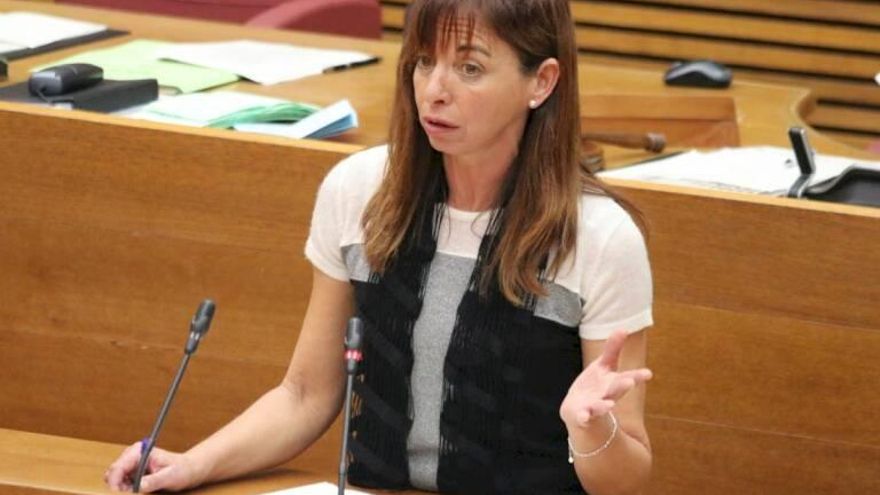 La diputada valenciana que se fue de Vox: "Cada ser humano debe tener garantizada la libertad de enamorarse de quien quiera"