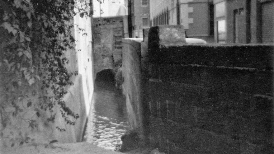 El partidor de Santa Ana (calle Enrique Villar, 15)