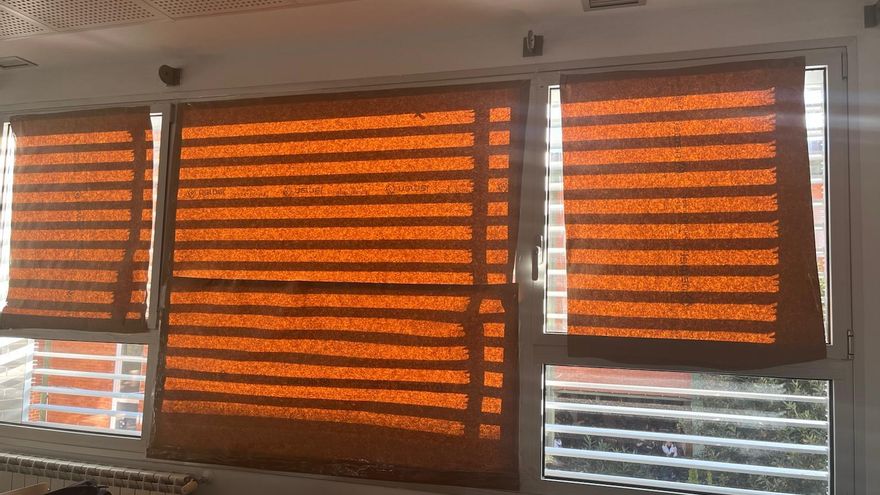 Familias del IES El Astillero denuncian "riesgo para la seguridad del alumnado" en el edificio de Bachillerato