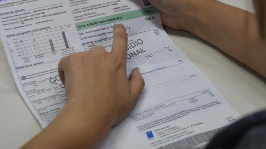 El Gobierno dispuso una suba de 120%  en el precio mayorista de la electricidad