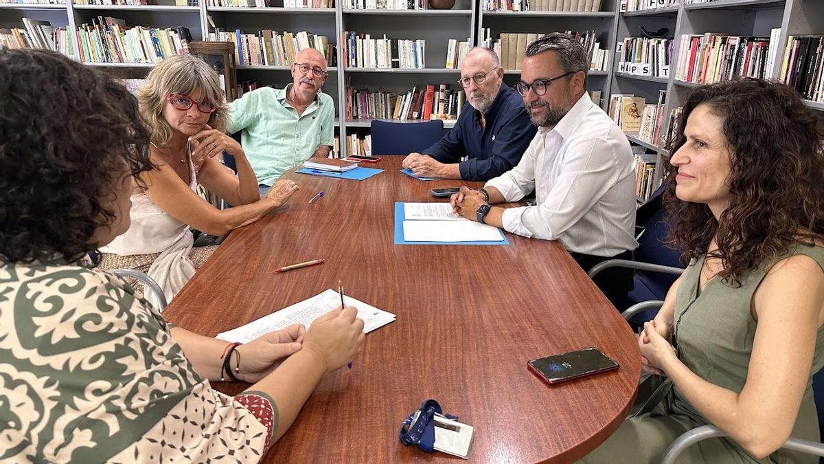 Jurado del cartel anunciador de las Fiestas Lustrales de la Bajada de la Virgen de las Nieves 2025 de Santa Cruz de La Palma.